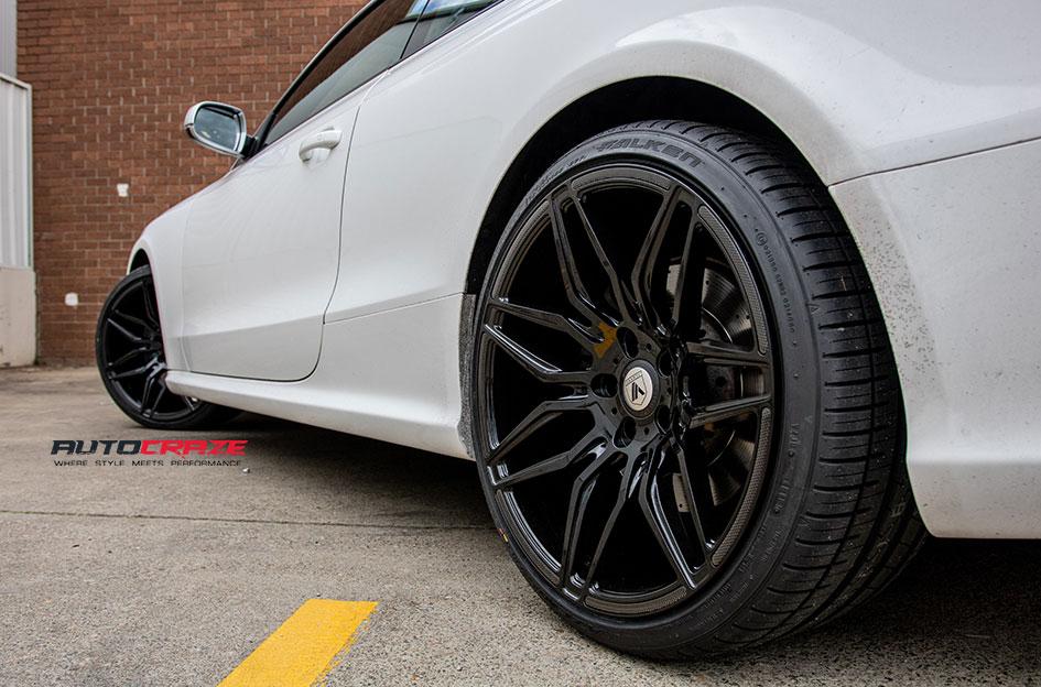 AUDI RS5 ABL11 GLOSS BLACK